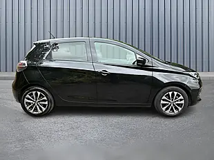 Used 2021 Renault Zoe GT Line Black - Interior and Exterior details 7