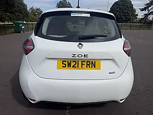 Used 2021 Renault Zoe I Business White - Interior and Exterior details 4