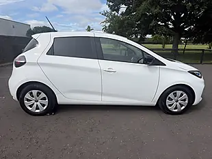 Used 2021 Renault Zoe I Business White - Interior and Exterior details 6