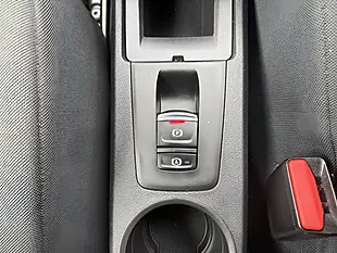 Used 2021 Renault Zoe I Business White - Interior and Exterior details 17