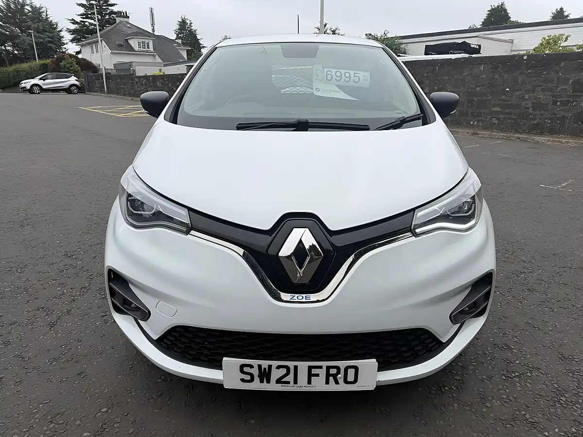 Used 2021 Renault Zoe I Business White - Interior and Exterior details 2
