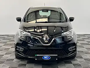 Used 2021 Renault Zoe Iconic Diamond Black - Interior and Exterior details 10