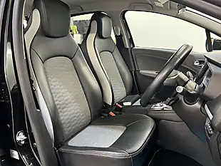 Used 2021 Renault Zoe Iconic Diamond Black - Interior and Exterior details 14