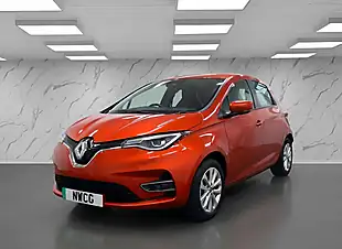 Used 2021 Renault Zoe Iconic Red - Interior and Exterior details 2