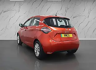 Used 2021 Renault Zoe Iconic Red - Interior and Exterior details 3