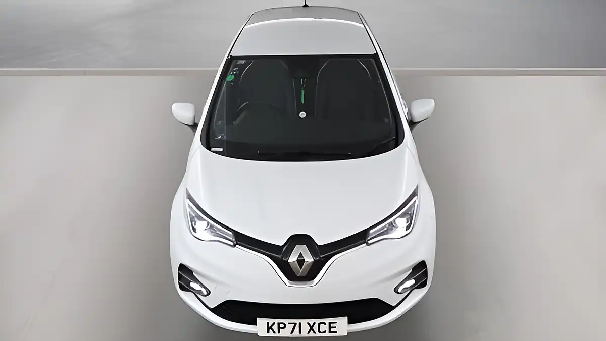 Used 2021 Renault Zoe Iconic White - Interior and Exterior details 11