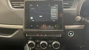 Used 2021 Renault Zoe Iconic White - Interior and Exterior details 3