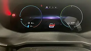 Used 2021 Renault Zoe Iconic White - Interior and Exterior details 9