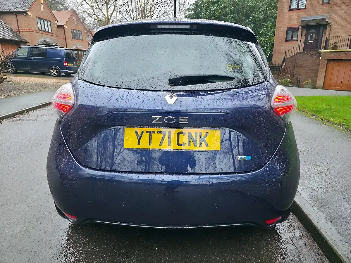 Used 2021 Renault Zoe Riviera Blue - Interior and Exterior details 6
