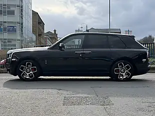 Used 2021 Rolls-Royce Cullinan Black Badge Black - Interior and Exterior details 12