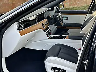 Used 2021 Rolls-Royce Ghost Extended Wheelbase Midnight Sapphire - Interior and Exterior details 7