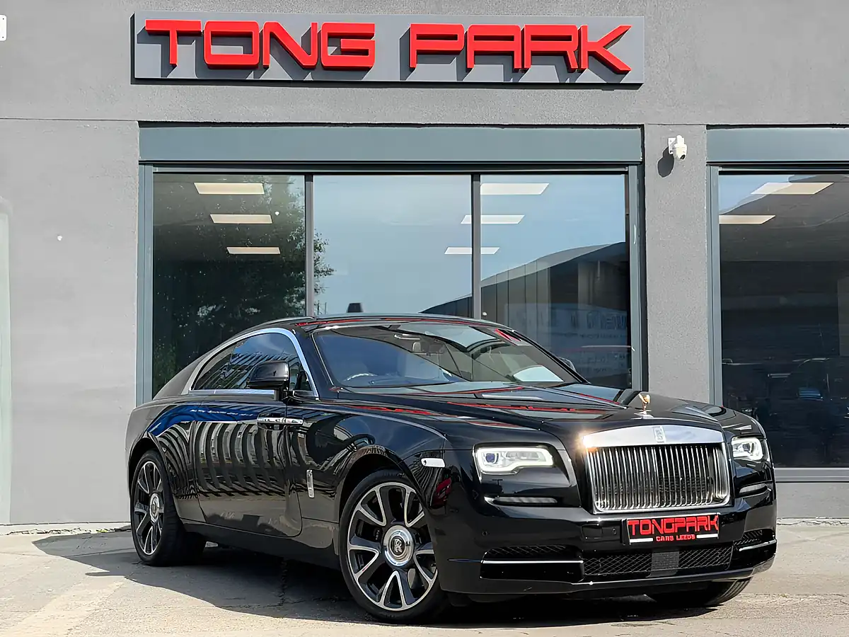 Used 2021 Rolls-Royce Wraith Coupe Black - Front View