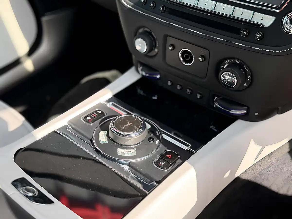 Used 2021 Rolls-Royce Wraith Coupe Black - Interior and Exterior details 12