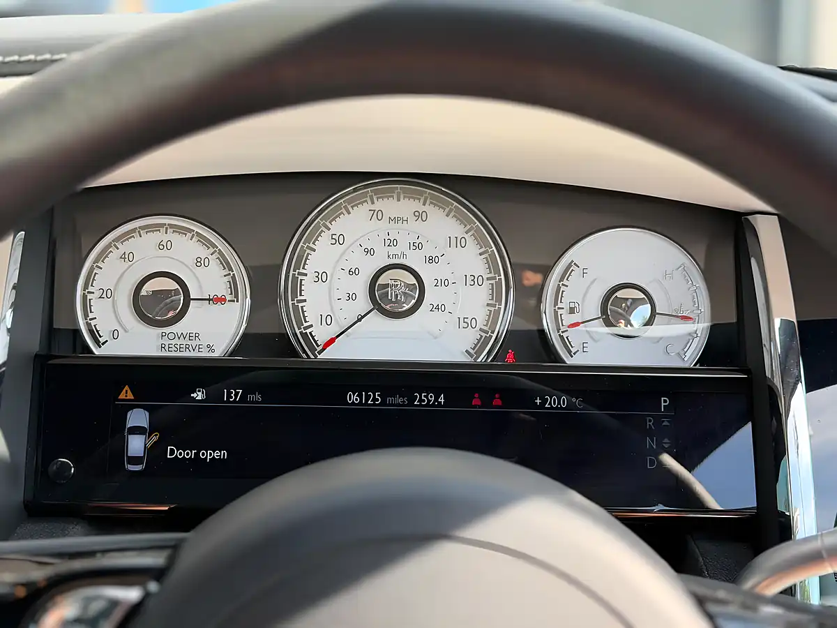 Used 2021 Rolls-Royce Wraith Coupe Black - Interior and Exterior details 9