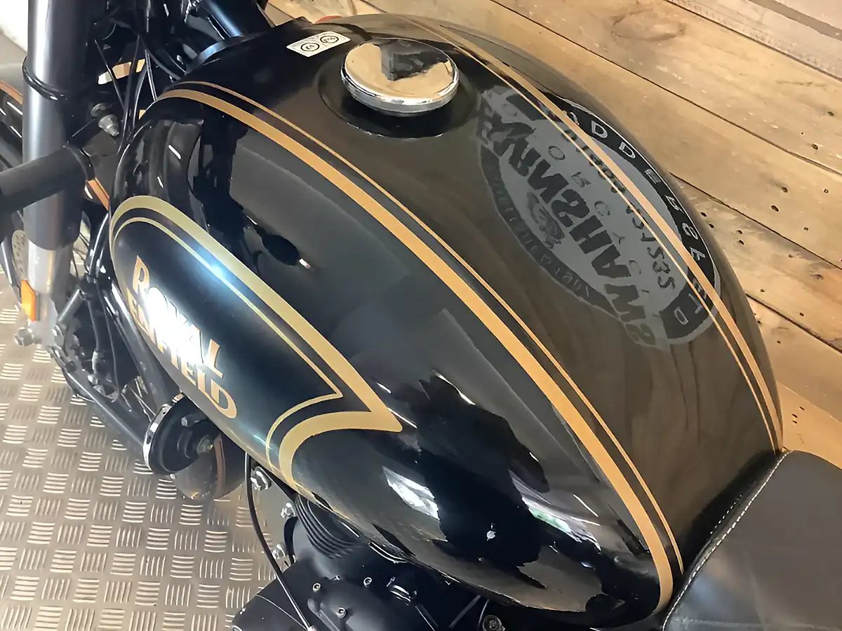 Used 2021 Royal Enfield Bullet Classic Black - Interior and Exterior details 12
