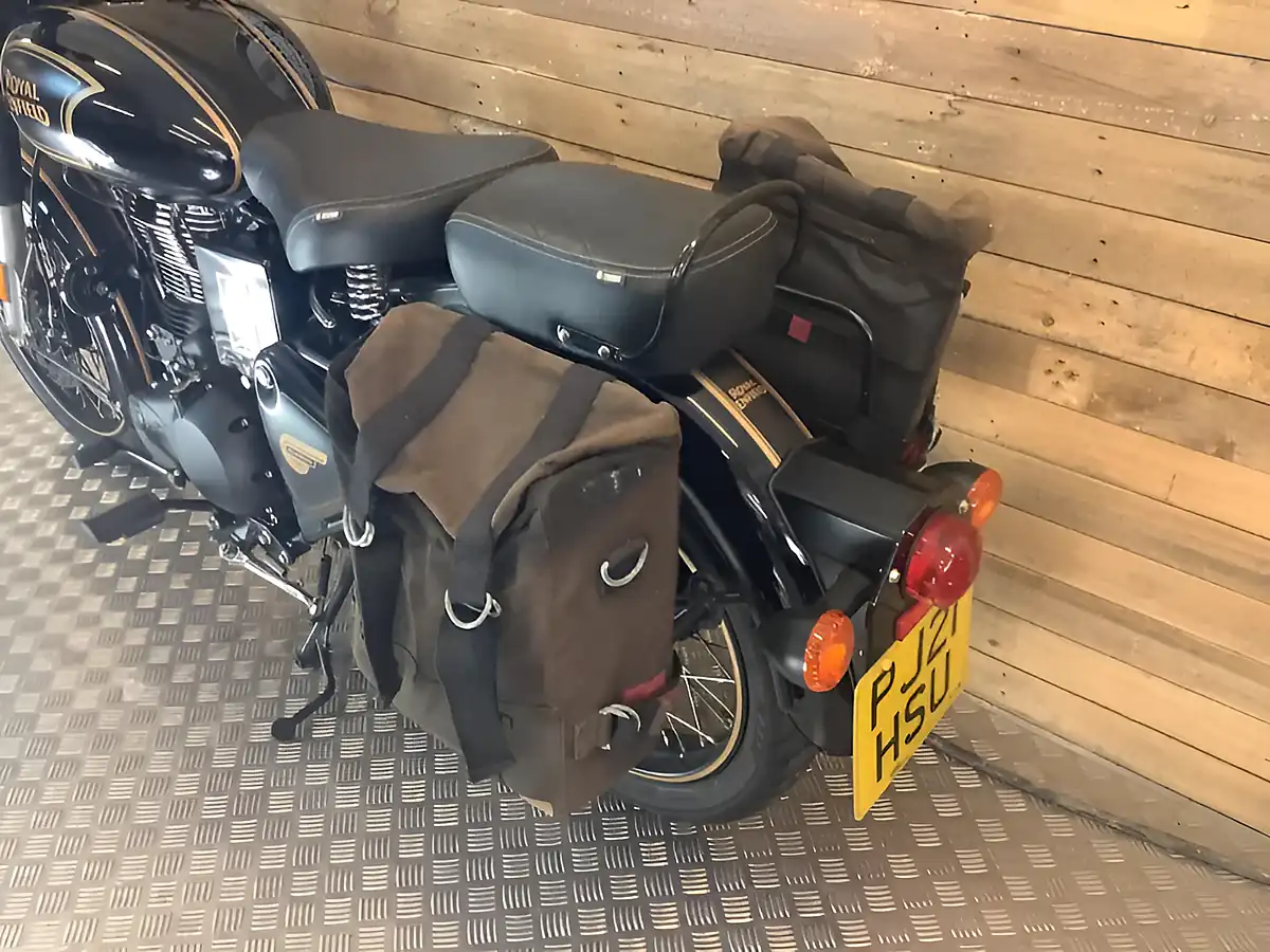 Used 2021 Royal Enfield Bullet Classic Black - Interior and Exterior details 4