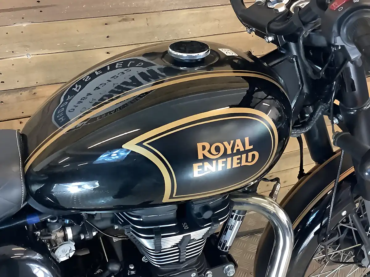 Used 2021 Royal Enfield Bullet Classic Black - Interior and Exterior details 9