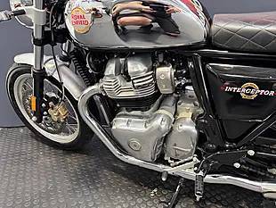 Used 2021 Royal Enfield Interceptor - Interior and Exterior details 17