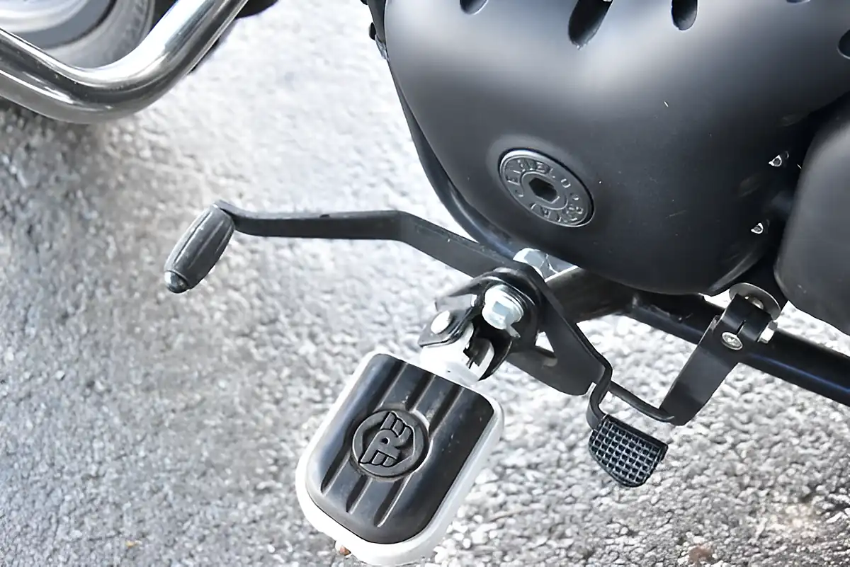 Used 2021 Royal Enfield Meteor 350 As Lake Blue - Interior and Exterior details 18