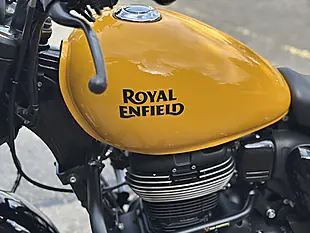 Used 2021 Royal Enfield Meteor 350 Yellow - Interior and Exterior details 12