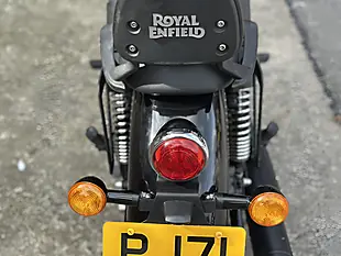 Used 2021 Royal Enfield Meteor 350 Yellow - Interior and Exterior details 19