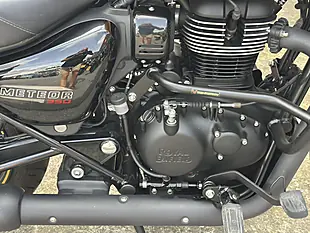 Used 2021 Royal Enfield Meteor 350 Yellow - Interior and Exterior details 6