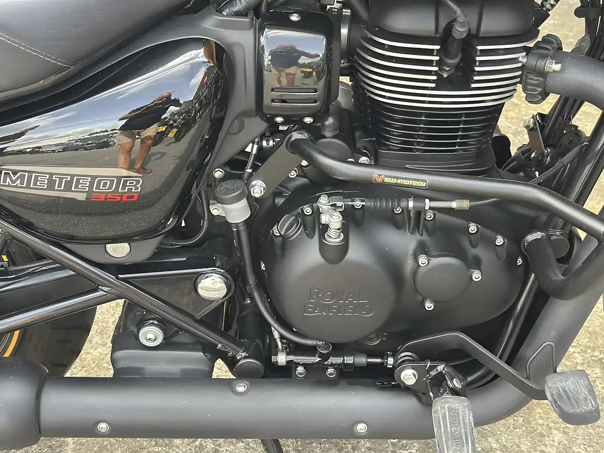 Used 2021 Royal Enfield Meteor 350 Yellow - Interior and Exterior details 6