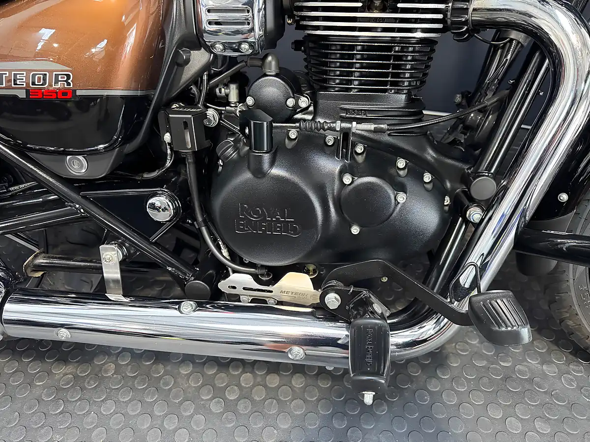 Used 2021 Royal Enfield Meteor - Interior and Exterior details 10