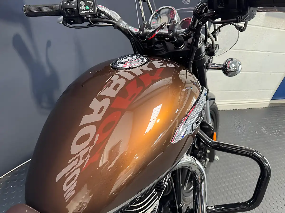Used 2021 Royal Enfield Meteor - Interior and Exterior details 12