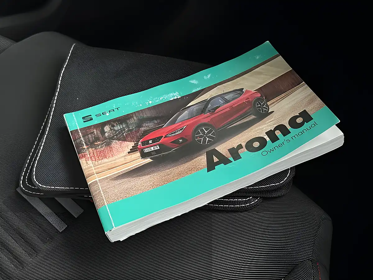Used 2021 SEAT Arona Fr Red - Interior and Exterior details 19