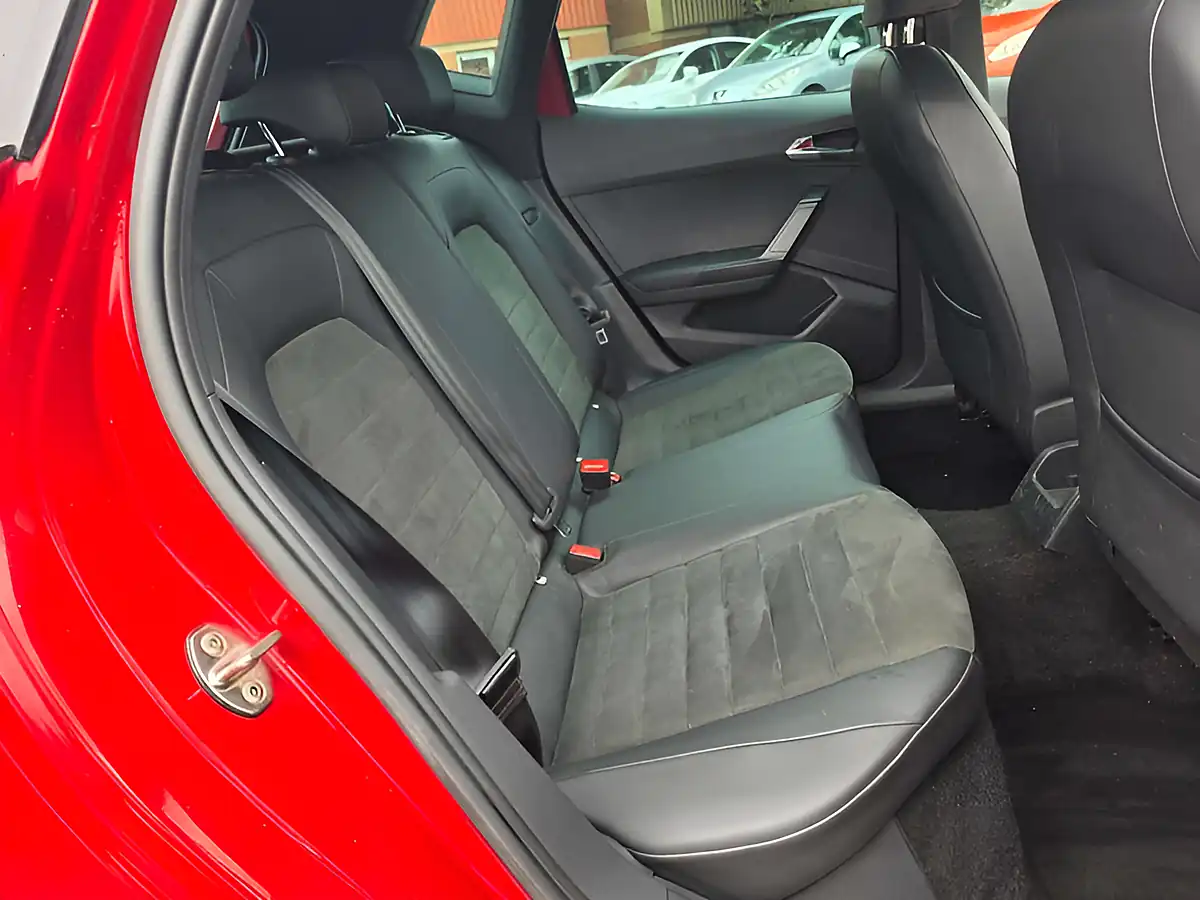 Used 2021 SEAT Arona Fr Sport Red - Interior and Exterior details 19