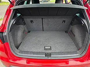 Used 2021 SEAT Arona Fr Sport Red - Interior and Exterior details 20