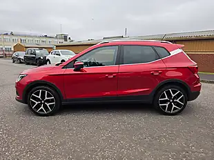 Used 2021 SEAT Arona Fr Sport Red - Interior and Exterior details 5
