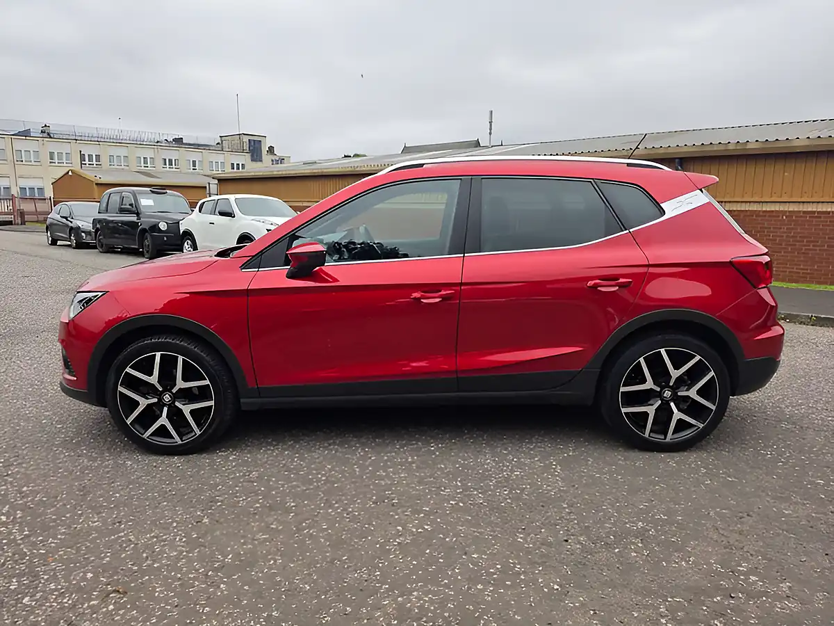 Used 2021 SEAT Arona Fr Sport Red - Interior and Exterior details 5