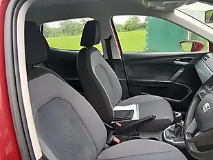 Used 2021 SEAT Arona Se Red - Interior and Exterior details 12