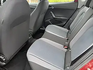 Used 2021 SEAT Arona Se Red - Interior and Exterior details 16