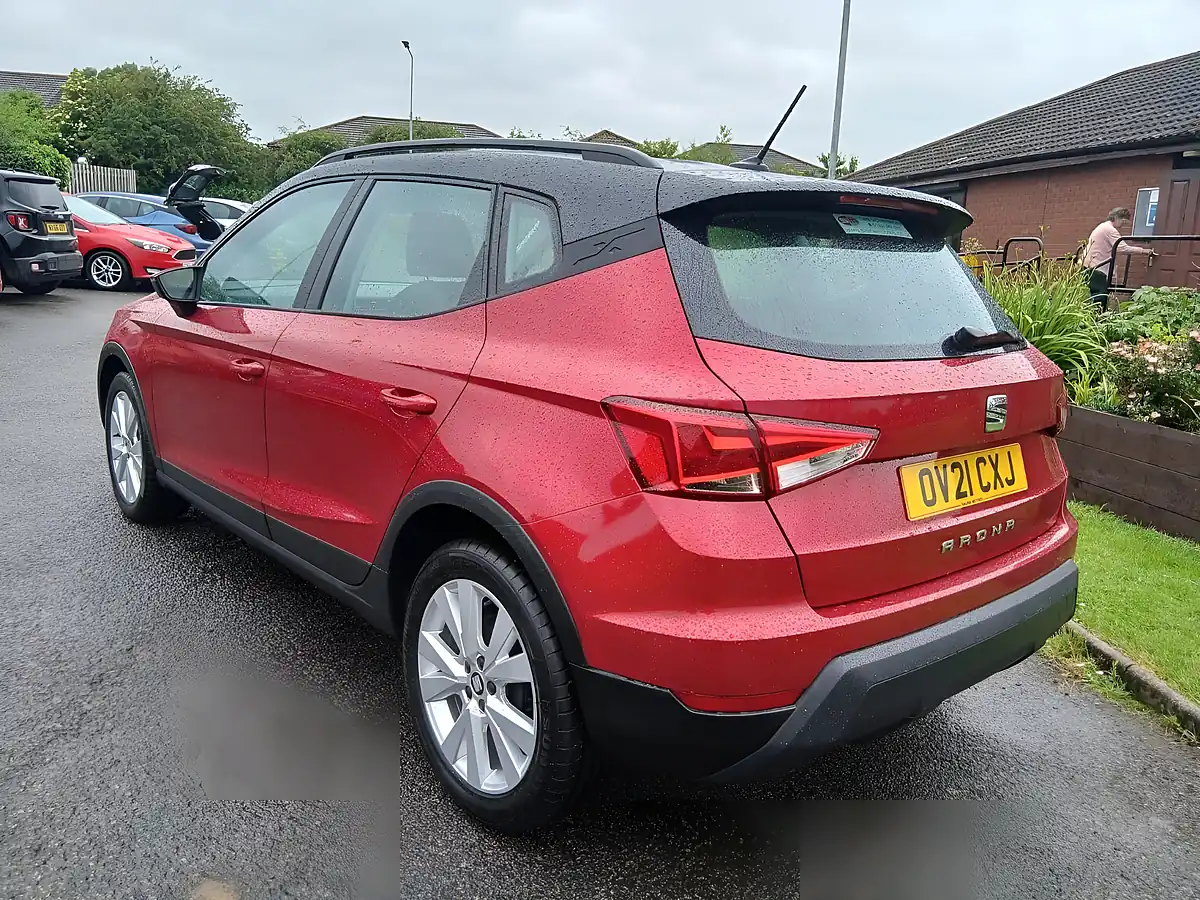 Used 2021 SEAT Arona Se Red - Interior and Exterior details 6