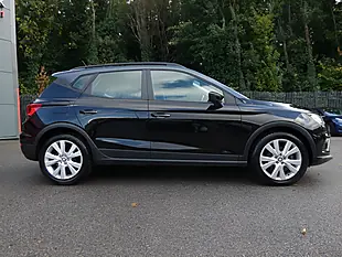 Used 2021 SEAT Arona Se Technology Midnight Black Metallic - Interior and Exterior details 7