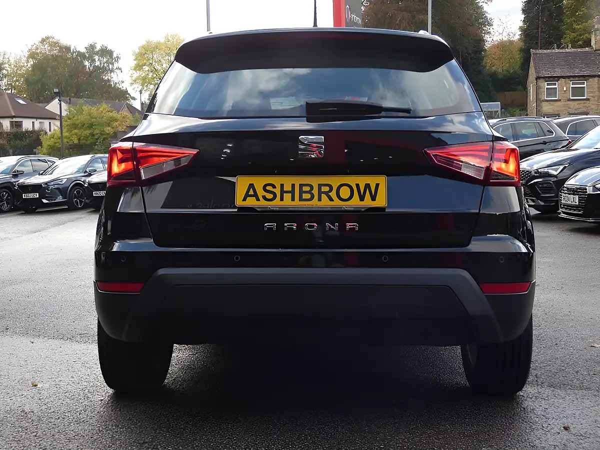 Used 2021 SEAT Arona Se Technology Midnight Black Metallic - Interior and Exterior details 9