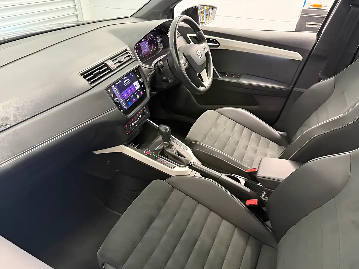 Used 2021 SEAT Arona Xcellence Lux Grey - Interior and Exterior details 13