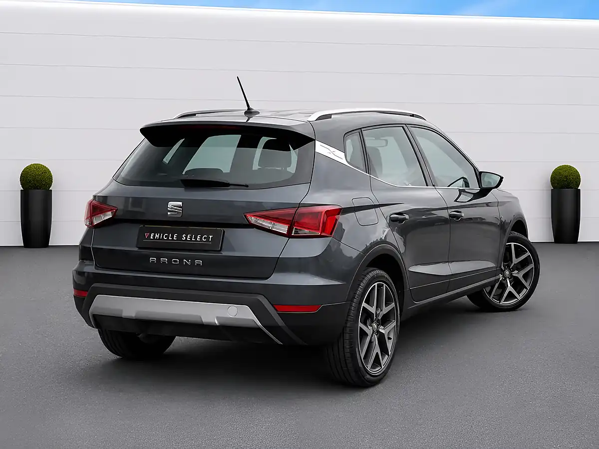 Used 2021 SEAT Arona Xcellence Lux Grey - Interior and Exterior details 19