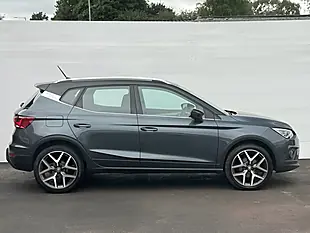 Used 2021 SEAT Arona Xcellence Lux Grey - Interior and Exterior details 8