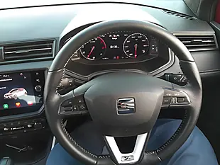 Used 2021 SEAT Arona Xcellence Lux Red - Interior and Exterior details 20