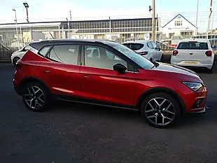 Used 2021 SEAT Arona Xcellence Lux Red - Interior and Exterior details 8