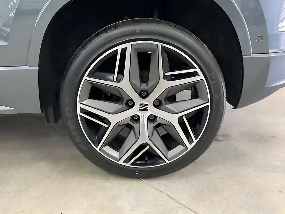 Used 2021 SEAT Ateca Fr Sport Grey - Interior and Exterior details 20