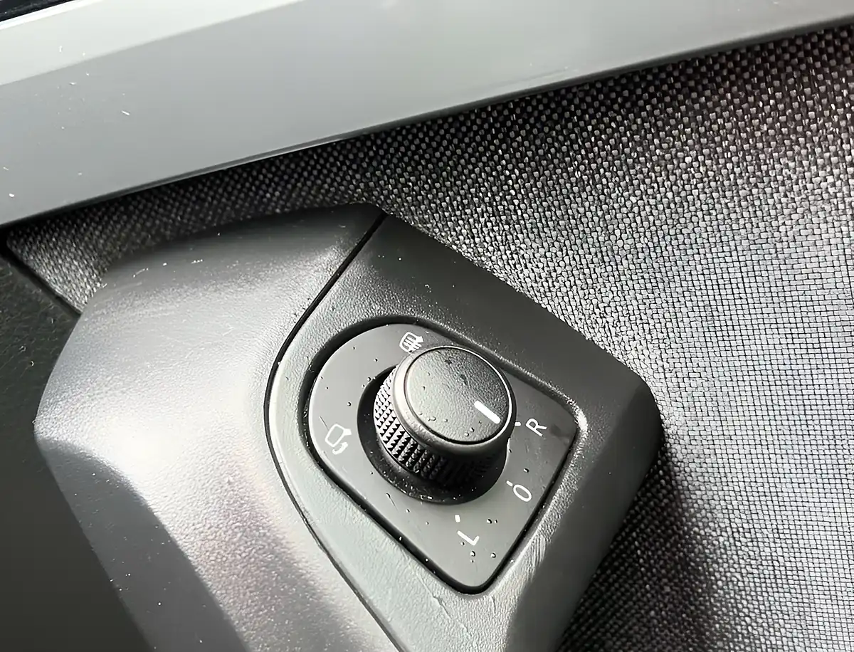 Used 2021 SEAT Ateca Se Technology Black Magic - Interior and Exterior details 16