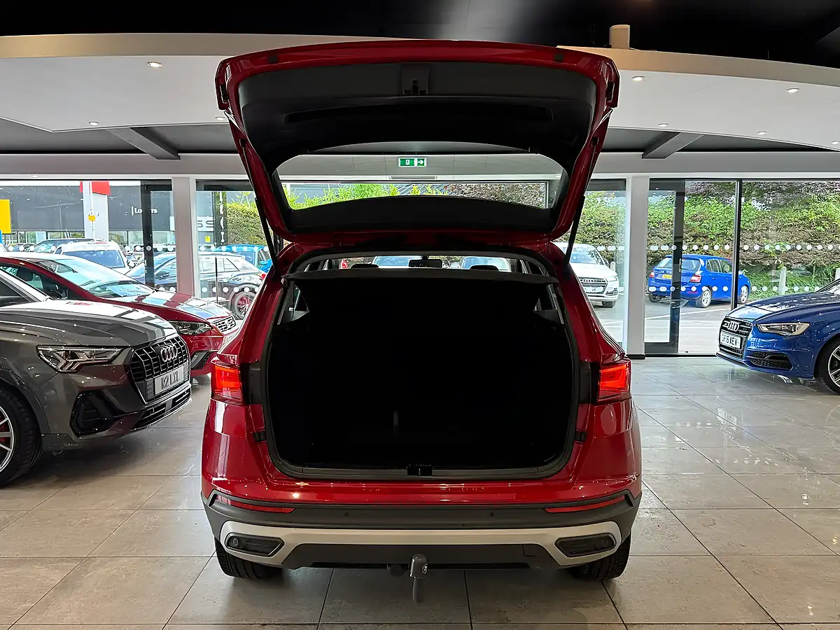 Used 2021 SEAT Ateca Se Technology Red - Interior and Exterior details 7