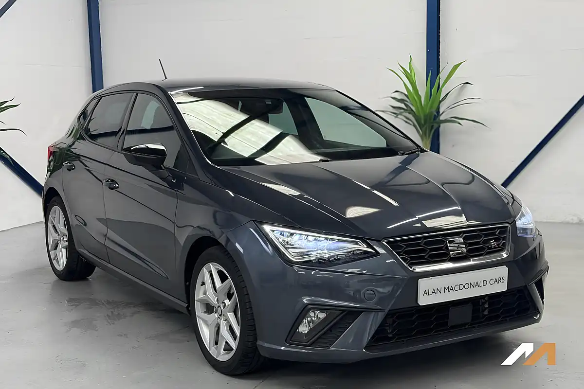 Used 2021 SEAT Ibiza Fr Magnetic Grey - Interior and Exterior details 7