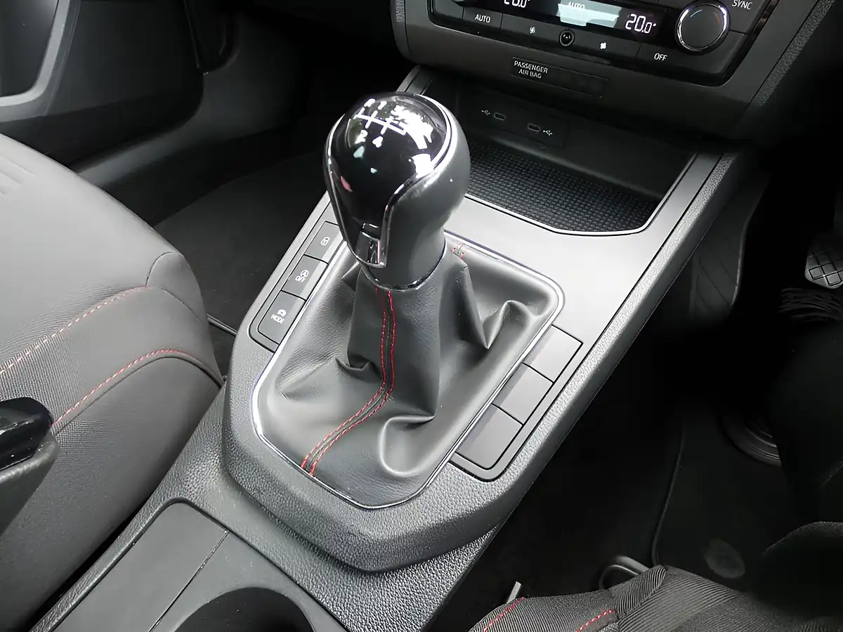 Used 2021 SEAT Ibiza Fr Magnetic Grey Metallic - Interior and Exterior details 15