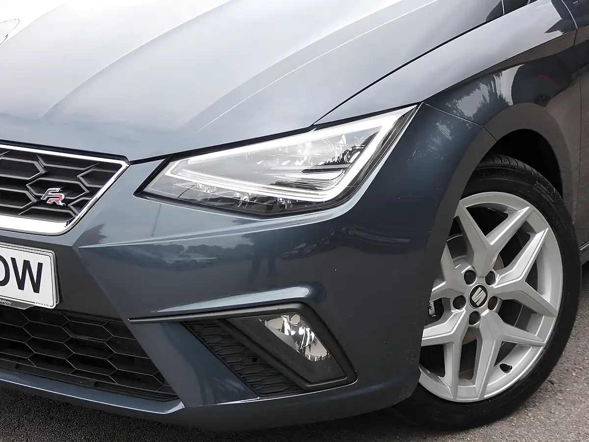 Used 2021 SEAT Ibiza Fr Magnetic Grey Metallic - Interior and Exterior details 9